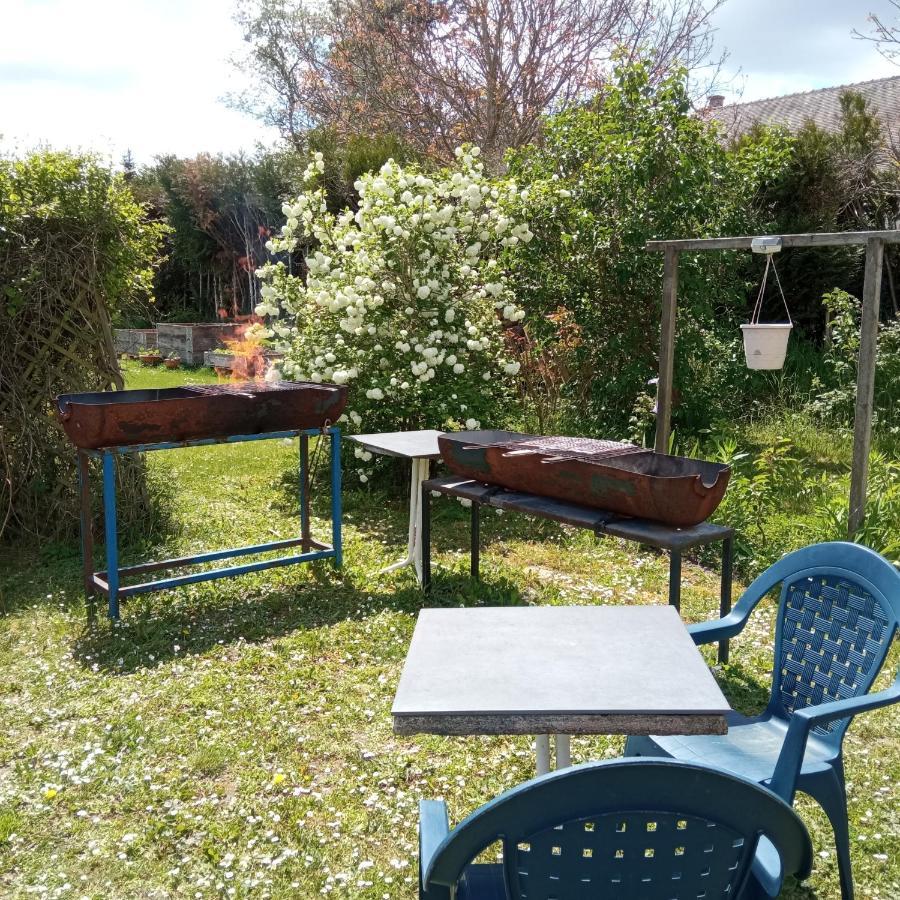 B&B Du Cerisier, Diner Sur Demande Noyers  Exterior foto